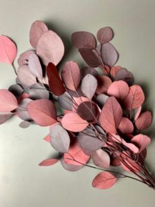 hojas-decorativas-moradas