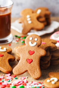 Ambientadores-de-Navidad-caseros-galletas-de-jengibre